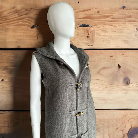 Lauren Ralph Lauren Women’s Merino Wool Hooded Sweater Vest With Horn Toggles L - Picture 6 of 7